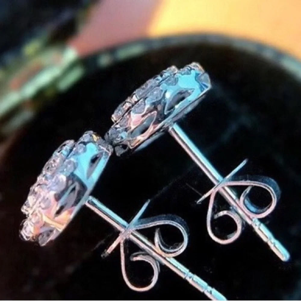Exquisite‎ 925 Silver Plated Round Cut Zircon Stud Earrings For Women Bridal
